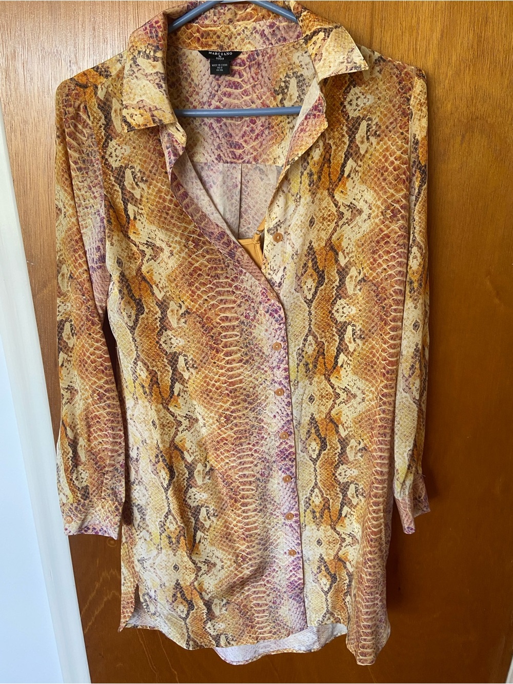 Guess by Marciano 💯 SILK , never worn Yellow Tan Snake Print Midi Dress
